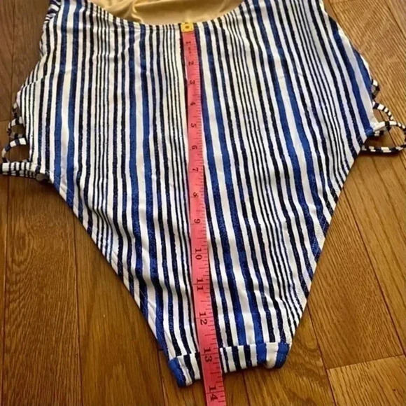NWT Tart Collections Alana One-piece Tie Halter Top Cut-out Stripe Swimsuit S - Picture 13 of 15